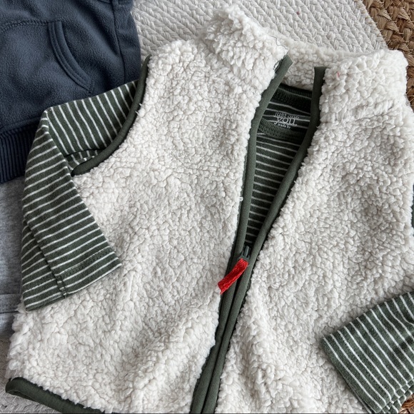 Onesie & zip up Vest Bundle • 6 months - Picture 3 of 9